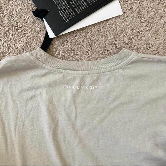 đź–¤NWTđź–¤ MONCLER GENIUS ALYX 9SM Taupe Jersey Long Sleeve Tee - Picture 14 of 14